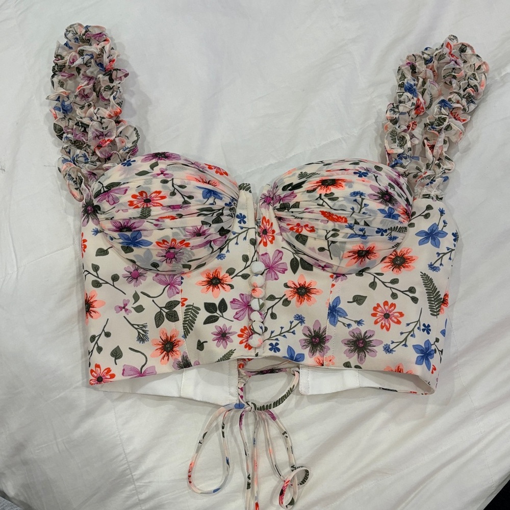 Floral Ruffle Sleeve Crop Top